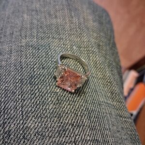 💖 Sterling Silver Pink Cocktail Ring — Size 7 💖